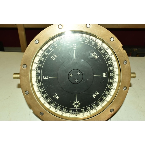 373 - A SYNCHRONOUS BEARING REPEATER GYRO COMPASS, numbered 6605-99-527-0727, serial number R96.14.MR01.L1... 