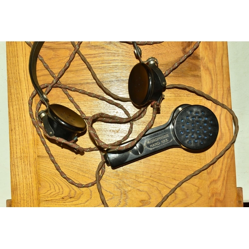 380 - A CARRY CASED WIRELESS SET NO 17 MKII, numbered ZA 13785, serial number 24155, headphones attached a... 