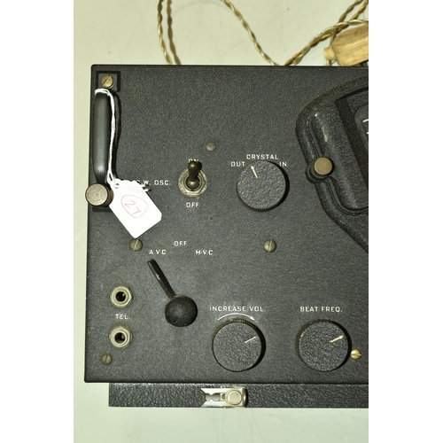 385 - A US ARMY SIGNAL CORPS RADIO RECEIVER, numbered BC-348-R, serial number 12715, order number 2541-WF-... 