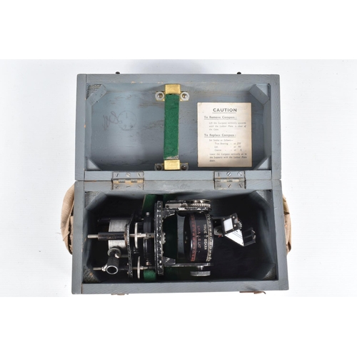 400 - A CASED MILITARY BOMBSIGHT AND A MKII ASTRO COMPASS, both appear to be in their original wooden case... 