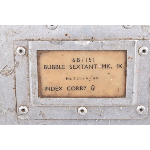 405 - A METAL CASED BUBBLE SEXTANT MK IX, 6B/151, no. 15974/40, worn lining to the inside case, with a bur... 