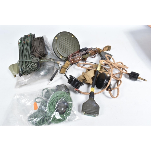 414 - A QUANTITY OF MILITARY ELECTRICAL EQUIPTMENT, to include speakers, headphones, leads and wiring, the... 