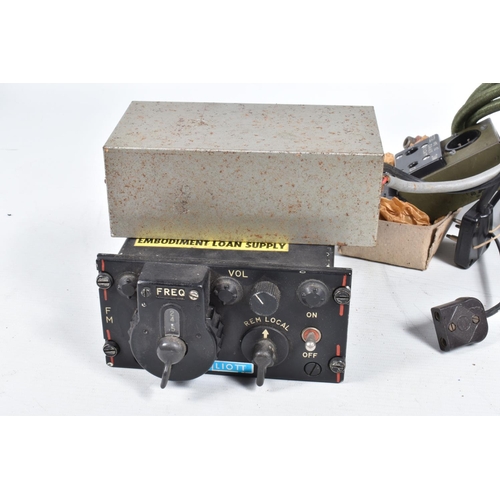 420 - A QUANTITY OF VARIOUS MILITARY RELATED ELECTRIC EQUIPTMENT, this lot includes a small electric motor... 