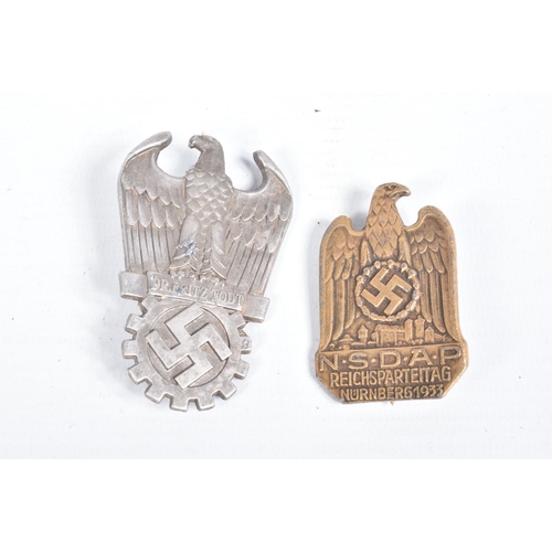 442 - A COLLECTION OF GERMAN BADGES AND A LEIPZIG SHIELD, the badges include a pioneer of labour pin badge... 