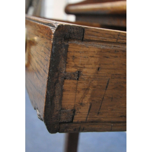 1209 - A LATE 19TH / EARLY 20TH CENTURY OAK SIDE TABLE, with a raised gallery back, three frieze drawers, o... 