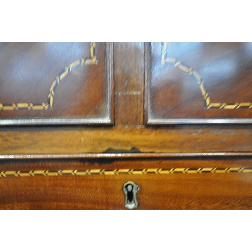 1305 - A GEORGIAN MAHOGANY CHEST ON CHEST, with loose cornice, fitted with an arrangement of eight drawers,... 