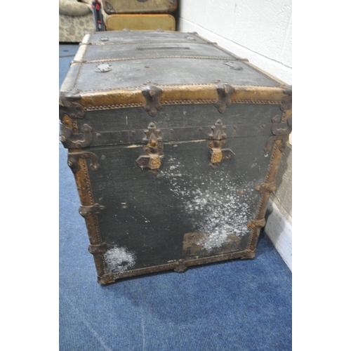 1288 - A VICTORIAN CANVAS TRAVELLING TRUNK, could be upcycled to be used as a coffee table, width 100cm x d... 