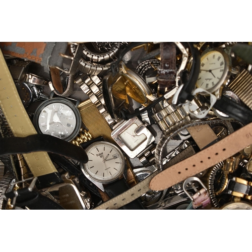 119 - A BOX OF ASSORTED LADIES AND GENTS WRISTWATCHES, mostly quartz movements, names to include 'Accurist... 