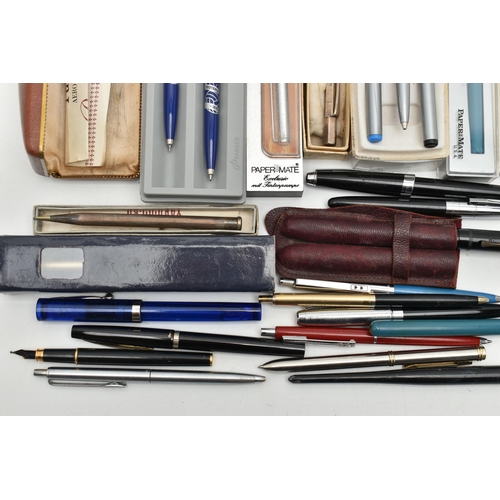 122 - A BOX OF ASSORTED PENS AND PENCILS, to include a boxed white metal, engine turned pattern 'Yard-O-Le... 