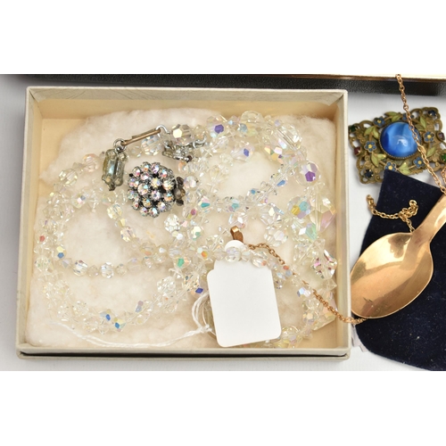 123 - A BOX OF ASSORTED JEWELLERY, to include a silver and sapphire cluster ring, hallmarked Birmingham, r... 