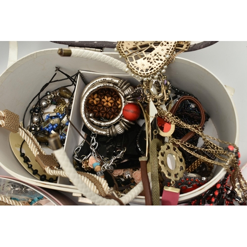 131 - ASSORTED COSTUME JEWELLERY, five boxes of assorted modern costume jewellery, to include beaded neckl... 