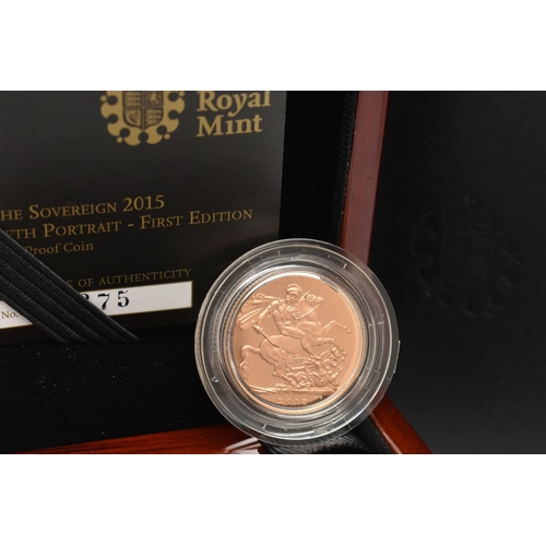 156 - A BOXED ROYAL MINT FULL GOLD PROOF SOVEREIGN COIN 2015, fifth portrait first edition number 6375 of ... 