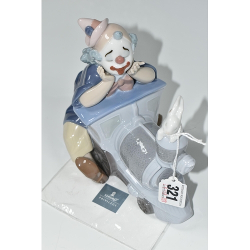 321 - A LLADRO PRIVILEGE 'CIRCUS EXPRESS' FIGURE, model no 8138, sculptor Francisco Polope, issued 2005, h... 