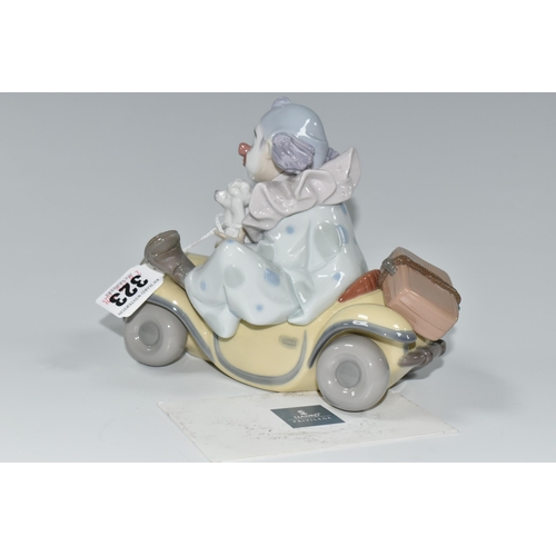 323 - A LLADRO PRIVILEGE 'TRIP TO THE CIRCUS' FIGURE, model no 8136, sculptor Francisco Polope, issued 200... 