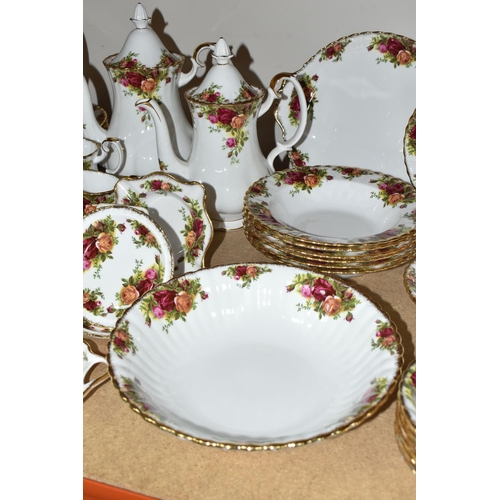 335 - A LARGE QUANTITY OF ROYAL ALBERT 'OLD COUNTRY ROSES' PATTERN DINNERWARE, comprising  a circular serv... 