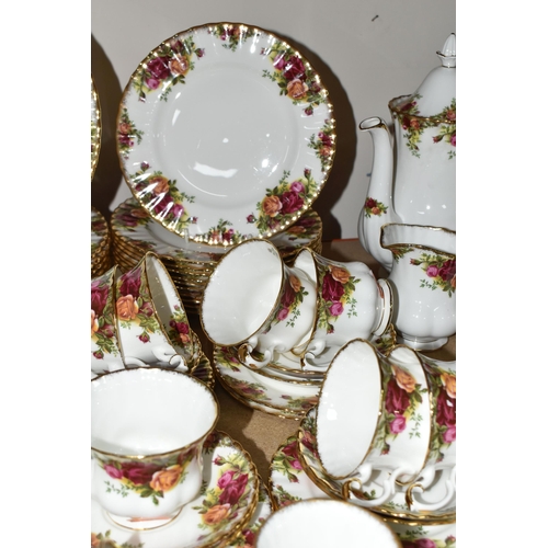 335 - A LARGE QUANTITY OF ROYAL ALBERT 'OLD COUNTRY ROSES' PATTERN DINNERWARE, comprising  a circular serv... 