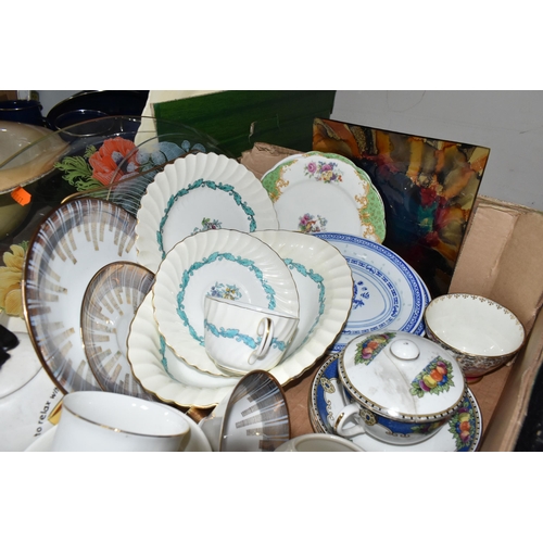 340 - ONE BOX OF METALWARE AND SUNDRIES, to include a boxed set of six Thomas Webb Crystal wine glasses, a... 