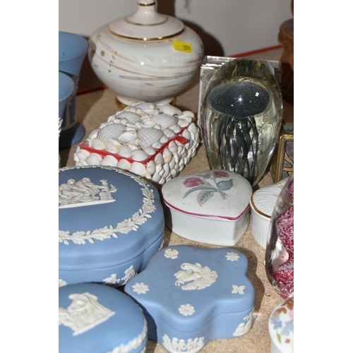 351 - A COLLECTION OF WEDGWOOD BLUE JASPERWARE AND GLASS PAPERWEIGHTS, comprising a small cabinet plate, a... 