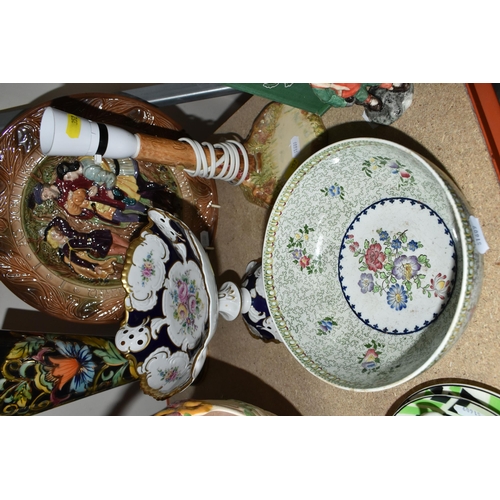 352 - A GROUP OF NAMED CERAMICS AND ORNAMENTS, comprising a German Lindner porcelain pedestal dish, a T.G ... 