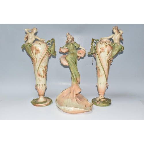 362 - A PAIR OF ART NOUVEAU AMPHORA AUSTRIA VASES AND AN AMPHORA CENTREPIECE, the elongated vases in cream... 