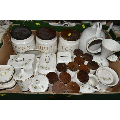 393 - FIVE BOXES OF KERNEWEK POTTERY DINNERWARE, to include a large quantity of 'Daisy' pattern dinnerware... 