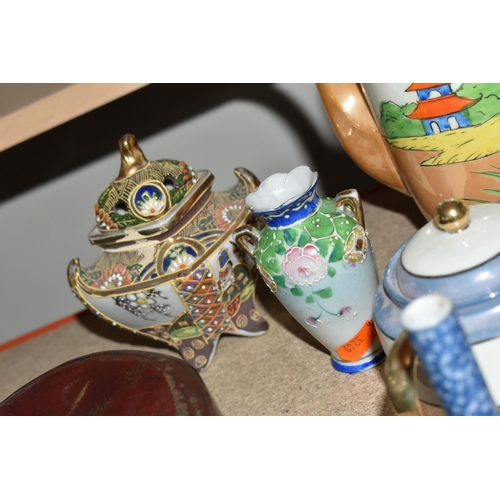 403 - ORIENTAL CERAMICS AND BOXES, to include an unmarked teapot, Klimax hand painted tea set, a blue and ... 