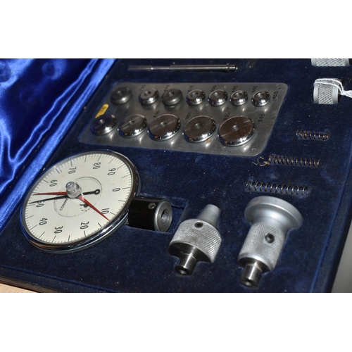 412 - FOUR CASED MEASURING GAUGES, comprising a Conimeters Ltd gauge set, a Baty dial gauge, a Baty Lindle... 