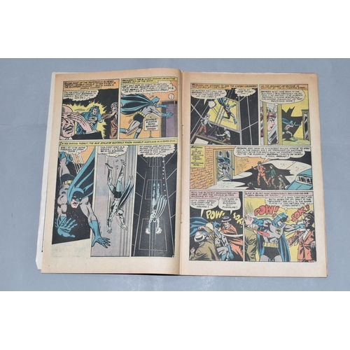 445 - BATMAN NO. 181 DC COMIC, first appearance of Poison Ivy, some pages are loose but are all included