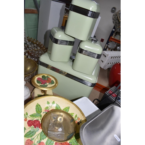 467 - A QUANTITY OF KITCHENWARE, comprising a set of pale green Swan cannisters and bread bin, three sets ... 