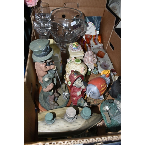 476 - TWO BOXES OF CERAMICS AND ORNAMENTS, to include a set of twelve Royal Doulton 'Tigers Of The World' ... 