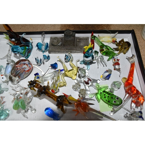 487 - ONE BOX OF CERAMICS AND LAMPWORK ANIMALS, to include a mid-century Vulcan ware vase, a Cornish dark ... 