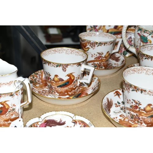 495 - A GROUP OF ROYAL CROWN DERBY  'OLDE AVESBURY' PATTERN TEAWARE, comprising four large breakfast cups,... 