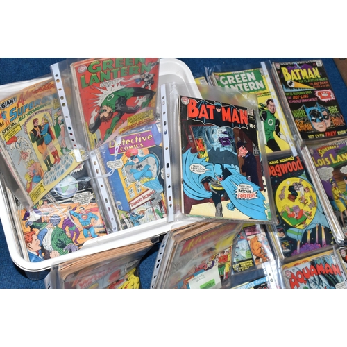 509 - BOX OF DC COMICS, Over 150 (almost entirely) DC comics, including Batman, Detective Comics, Brave & ... 