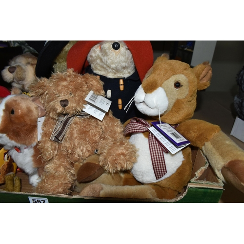 557 - A BOX OF MODERN COLLECTORS BEARS, including a World of Bears limited edition of 50 Herman Morris Dan... 