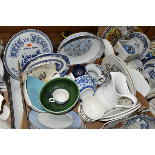 584 - FIVE BOXES OF DINNERWARE, to include an Alfred Meakin 'Bengal Tree' pattern dinner set, a pale blue ... 