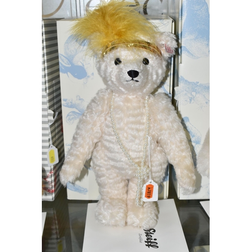 603 - A BOXED STEIFF LIMITED EDITION 'CHARLESTON' TEDDY BEAR, no.682391, limited edition no. 285/1500, mus... 