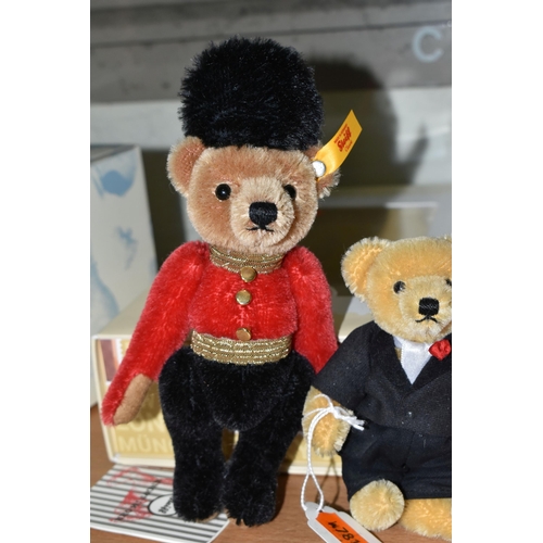 615 - THREE BOXED STEIFF TEDDY BEARS, comprising 026867 Great Escapes Series 2018 'London Teddy Bear', hei... 