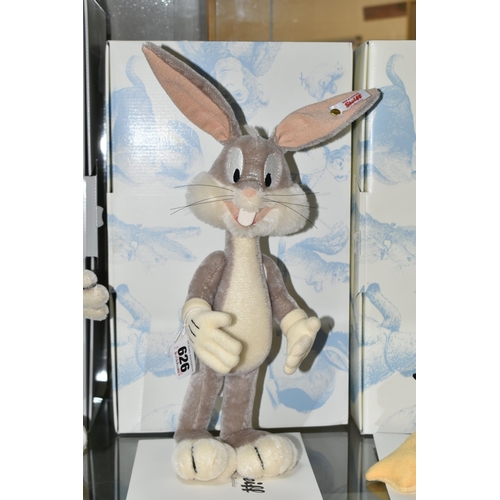 626 - A BOXED STEIFF LIMITED EDITION 'BUGS BUNNY', with grey and white mohair and cotton, gold coloured ea... 