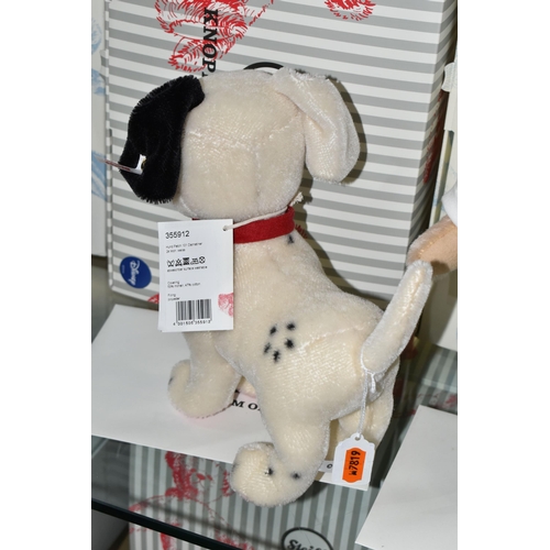 628 - A BOXED STEIFF LIMITED EDITION 'DISNEY 101 DALMATIANS PATCH', with black and white mohair and cotton... 