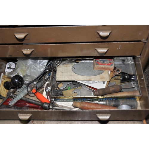 1080 - A VINTAGE AND METAL ENGINEERS TOOLCHEST with removable front with lock but no key concealing four gr... 