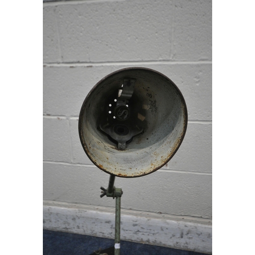 1201 - A GREEN VINTAGE INDUSTRIAL WORK LAMP, with two angled joints, on a later wooden base (condition repo... 