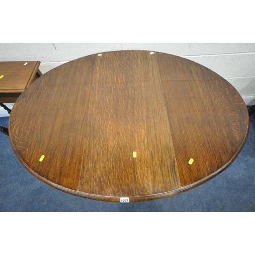 1227 - A 20TH CENTURY OAK OVAL BARLEY TWIST GATE LEG TABLE, open width 117cm x closed width 42cm x depth 89... 