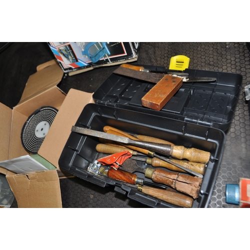 1058 - TWO TRAYS CONTAINING POWER AND HAND TOOLS including a folding workbench, a Plasplugs drill sharpener... 