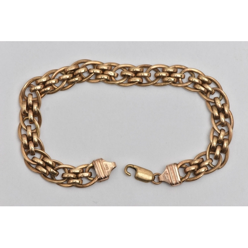 6 - A 9CT GOLD ITALIAN BRACELET, a fancy link chain bracelet, fitted with an AF lobster clasp, approxima... 