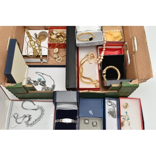 130 - A BOX OF ASSORTED COSTUME JEWELLERY, to include a Monet bangle, a boxed 'Frankin Mint', Cleopatra br... 