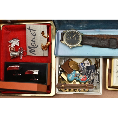 140 - A BOX OF ASSORTED WRISTWATCHES AND COSTUME JEWELLERY, a small quantity of gents wristwatches with na... 