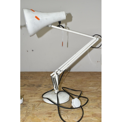 347 - A 'MODEL 90' ANGLEPOISE LAMP, the adjustable desk lamp in off-white/cream finish, stamped 'Herbert T... 