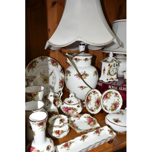 359 - A GROUP OF ROYAL ALBERT 'OLD COUNTRY ROSES' GIFTWARE, comprising a mantel clock, height 17cm, two ta... 