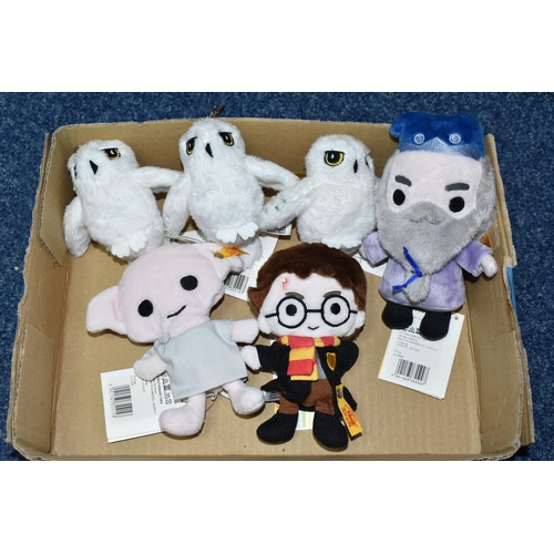 400 - A BOX OF STEIFF HARRY POTTER PENDANT KEYRINGS, comprising Harry Potter no 355110, Dumbledore no 3550... 