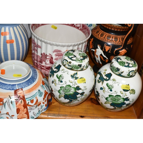 442 - A GROUP OF CERAMICS, comprising a pair of Mason's 'Chartreuse' pattern ginger jars, a blue and white... 